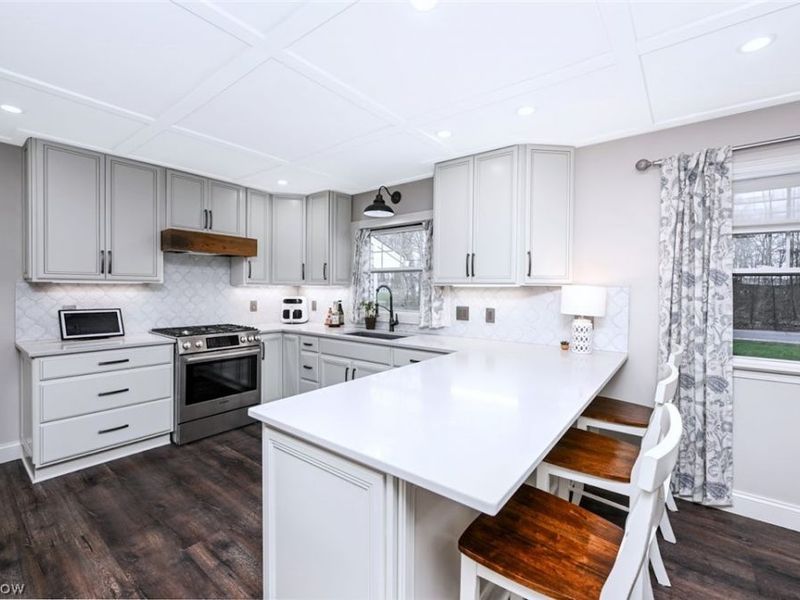 4624 Everhart Drive, Green, OH 44720 Photo 15