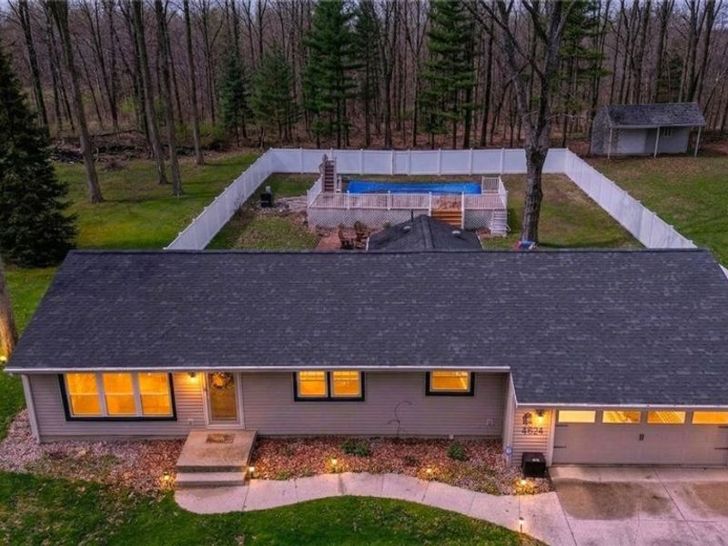 4624 Everhart Drive, Green, OH 44720 Photo 37