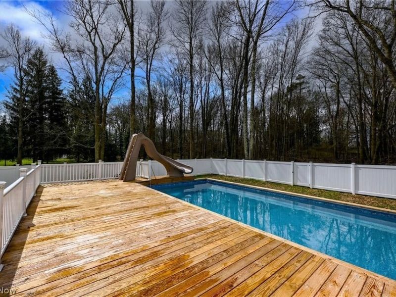 4624 Everhart Drive, Green, OH 44720 Photo 5