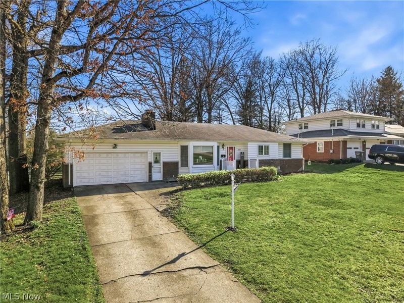 3337 Kingston Lane, Youngstown, OH 44511 Photo 3