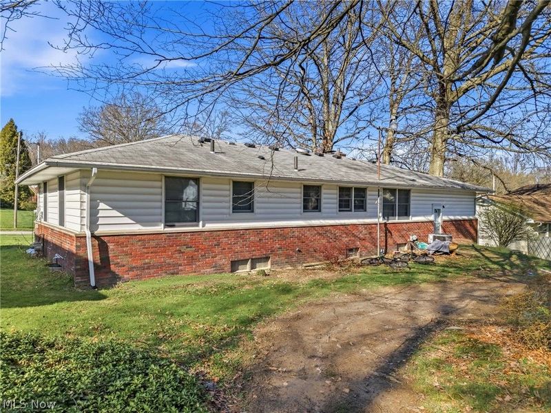 3337 Kingston Lane, Youngstown, OH 44511 Photo 8