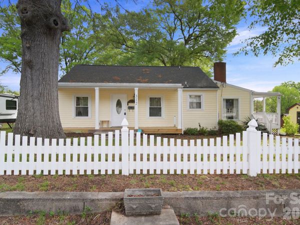 312 Cook Street, Mooresville, NC 28115