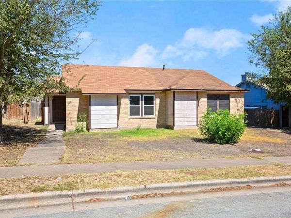 1134 Orchard Park CIR, Pflugerville, TX 78660