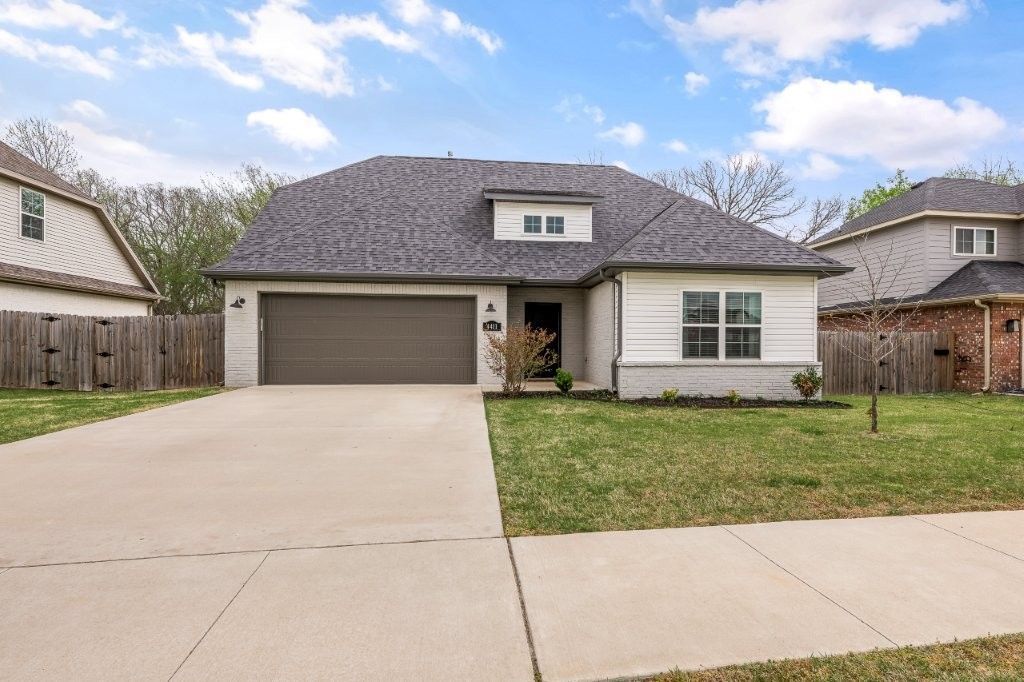 4411 SW Bison Street, Bentonville, AR 72713 Main Photo