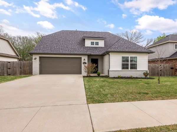 4411 SW Bison Street, Bentonville, AR 72713