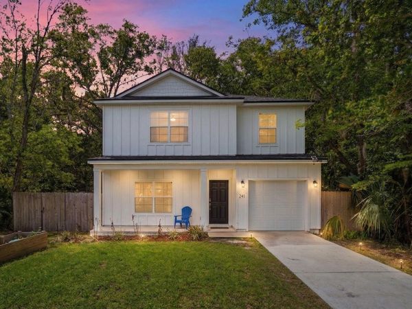 241 Columbus St, St Augustine, FL 32084