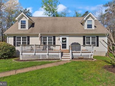 8953 ROUND TOP ROAD, MANASSAS, VA 20112