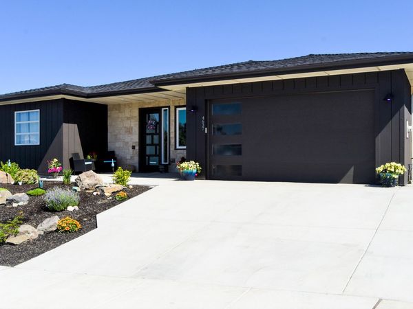 4637 SW Antelope Avenue, Redmond, OR 97756