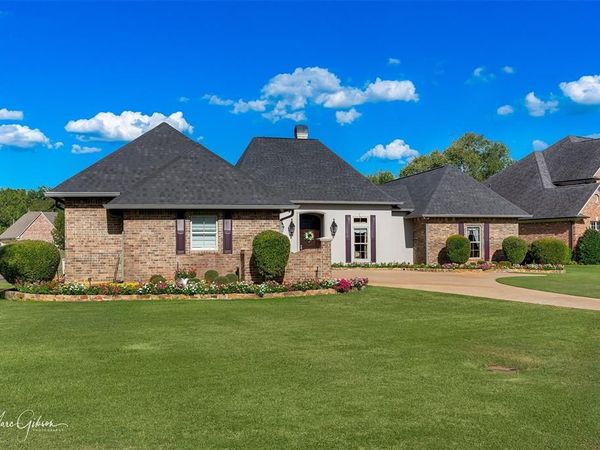 101 Stonebridge Boulevard, Bossier City, LA 71111