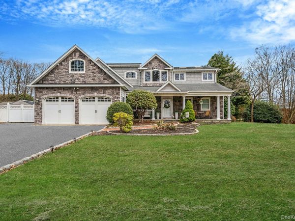 23 Wylde Road , Mount Sinai, NY 11766