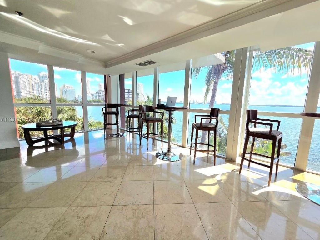 1155 Brickell Bay Dr , Unit 2006, Miami, FL 33131 Photo
