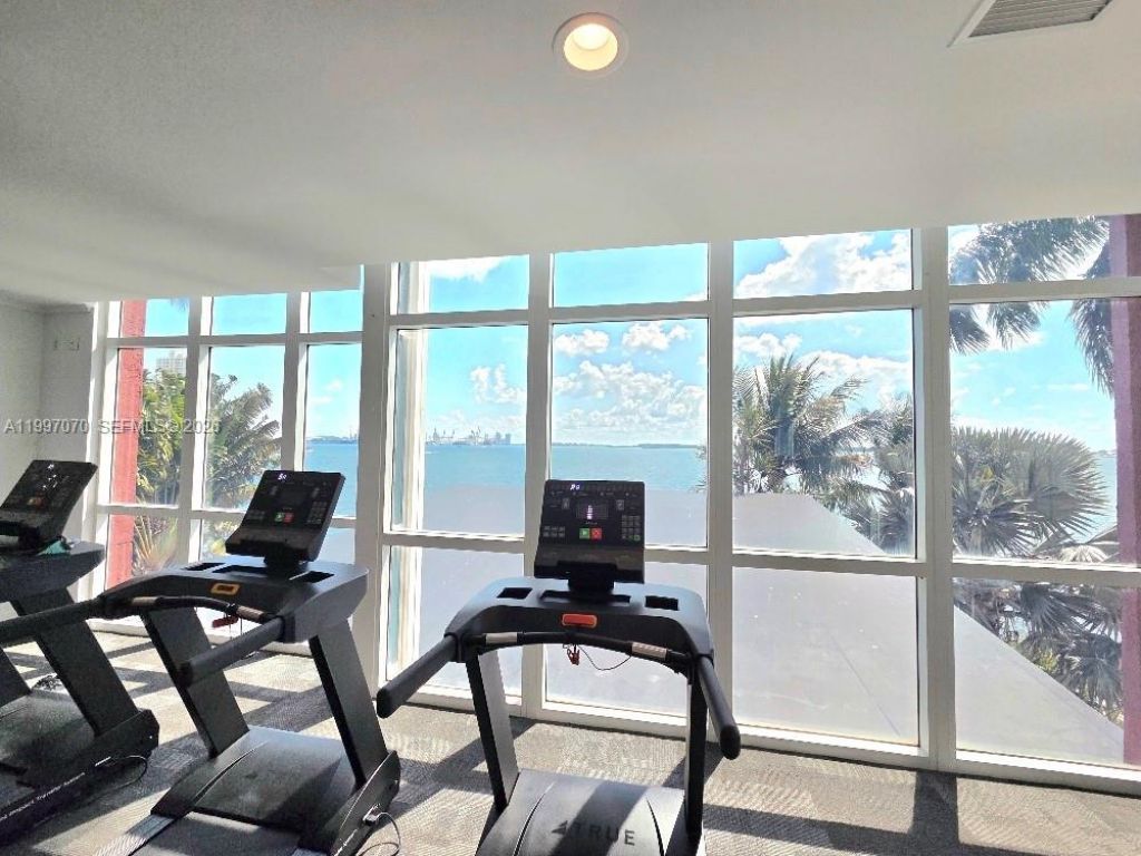 1155 Brickell Bay Dr , Unit 2006, Miami, FL 33131 Photo