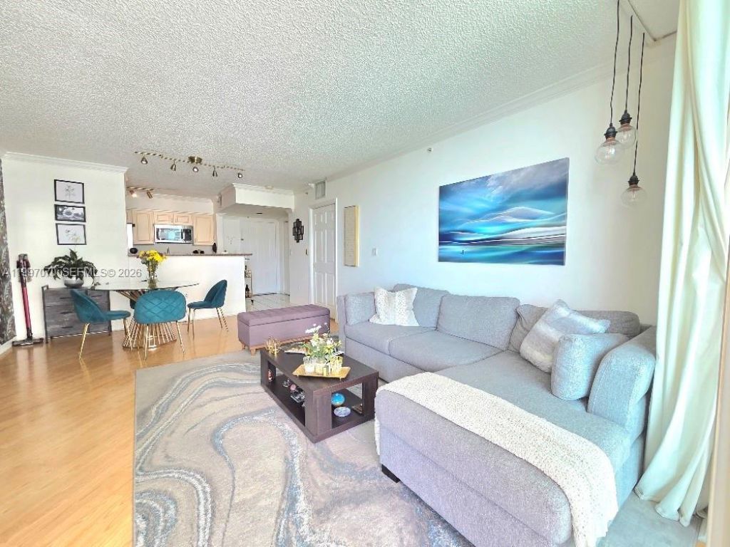 1155 Brickell Bay Dr , Unit 2006, Miami, FL 33131 Photo