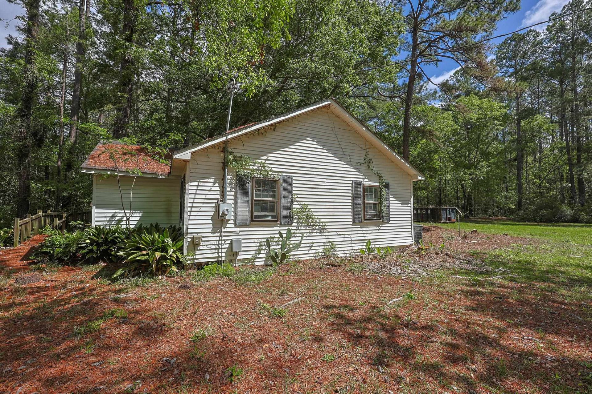 5775 Red Bluff Rd.  Photo 11