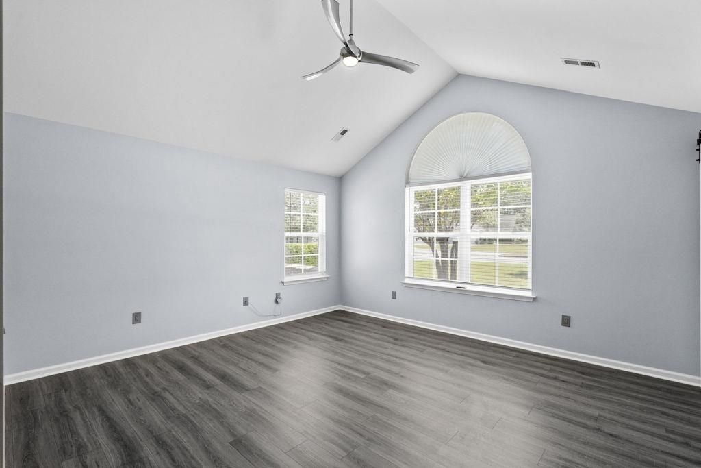 168 Stonegate Blvd.  Photo 10