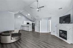 168 Stonegate Blvd.  photo 4