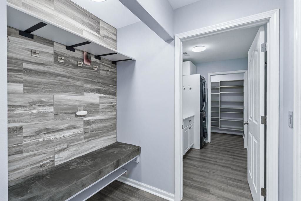 168 Stonegate Blvd.  Photo 20