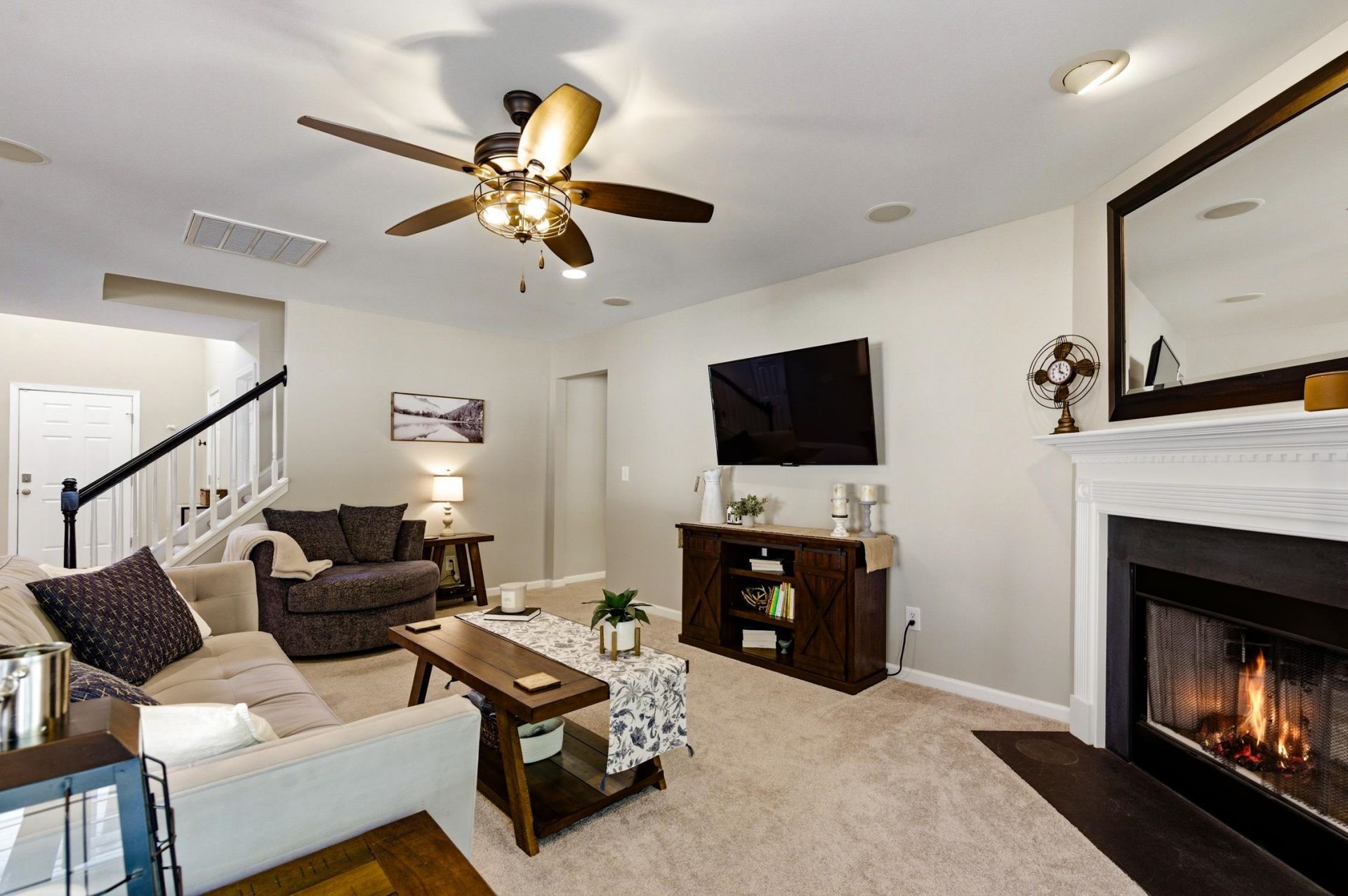 112 Avondale Dr.  Photo 11