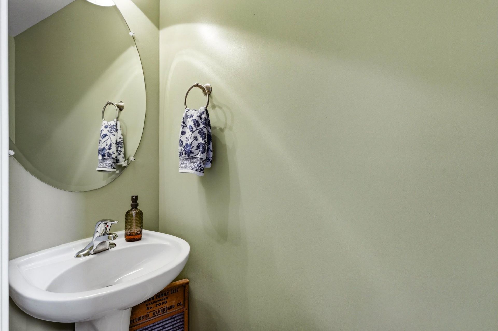 112 Avondale Dr.  Photo 24