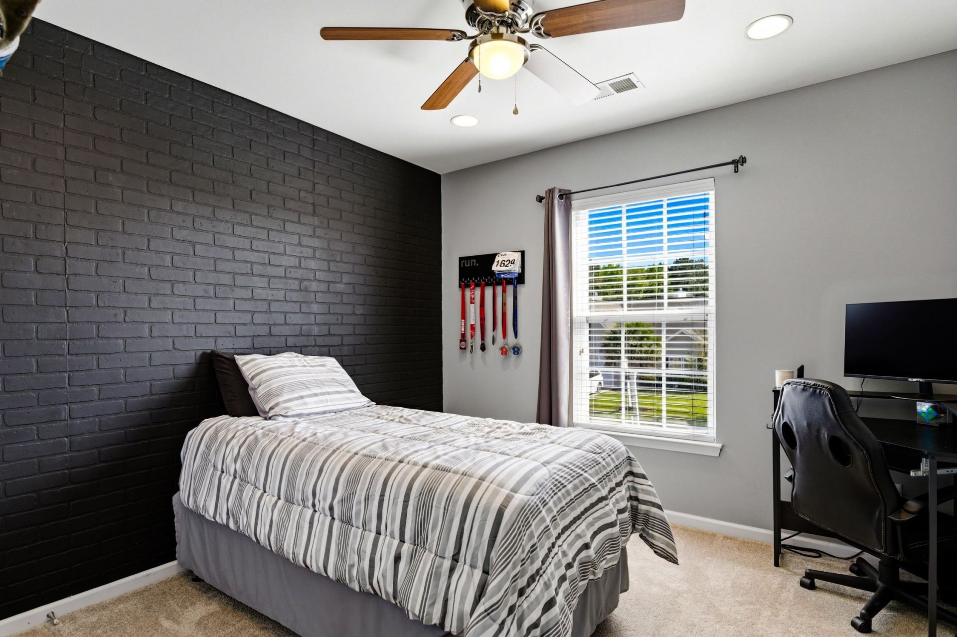 112 Avondale Dr.  Photo 29