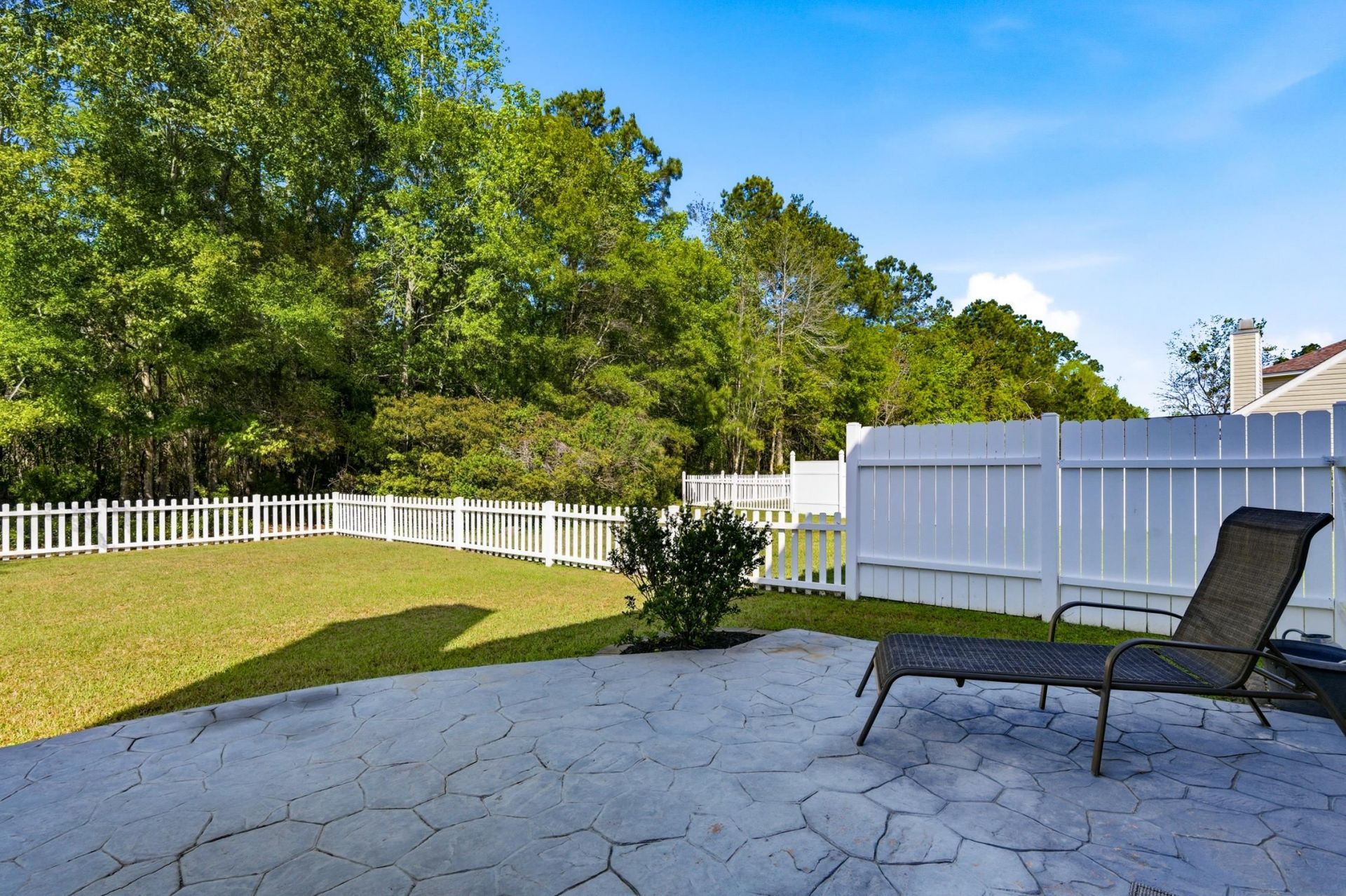 112 Avondale Dr.  Photo 33