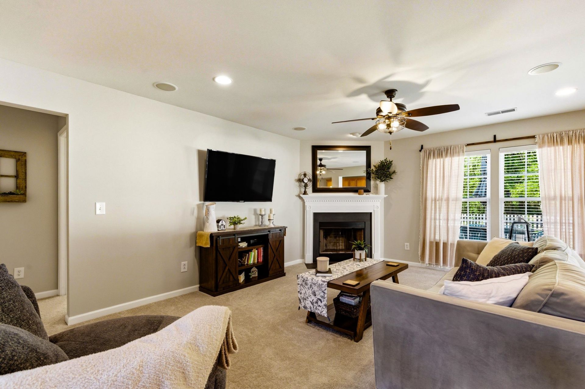 112 Avondale Dr.  Photo 6