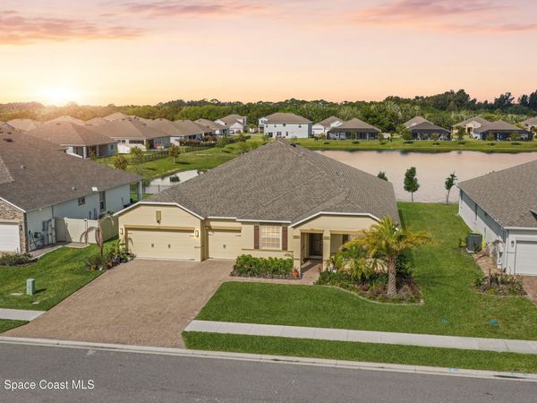 6185 Moonrise Drive , Merritt Island, FL 32953