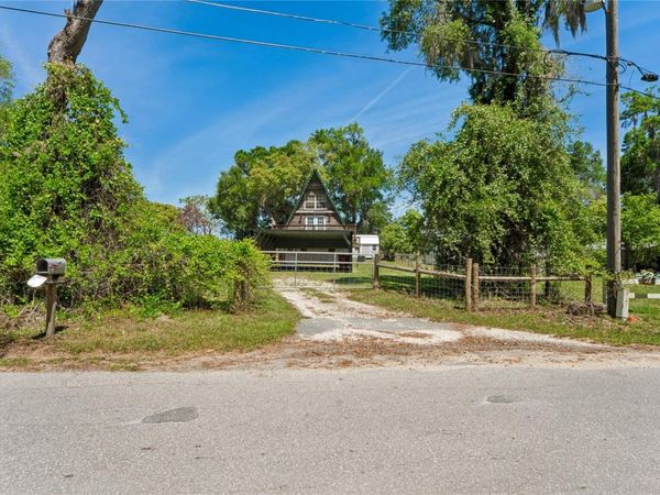 9366 CR 649, BUSHNELL, FL 33513