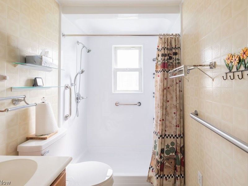 602 Frost Road, Streetsboro, OH 44241 Photo 10