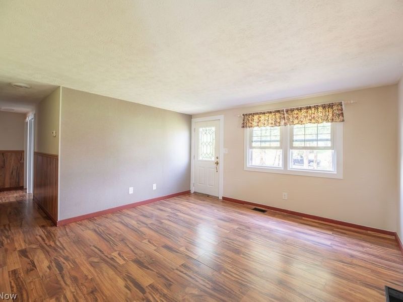 602 Frost Road, Streetsboro, OH 44241 Photo 7