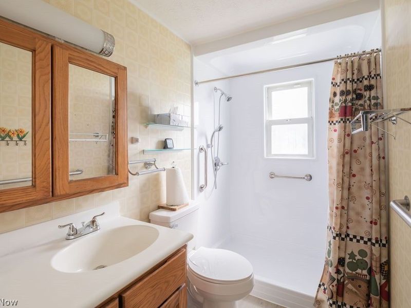 602 Frost Road, Streetsboro, OH 44241 Photo 9