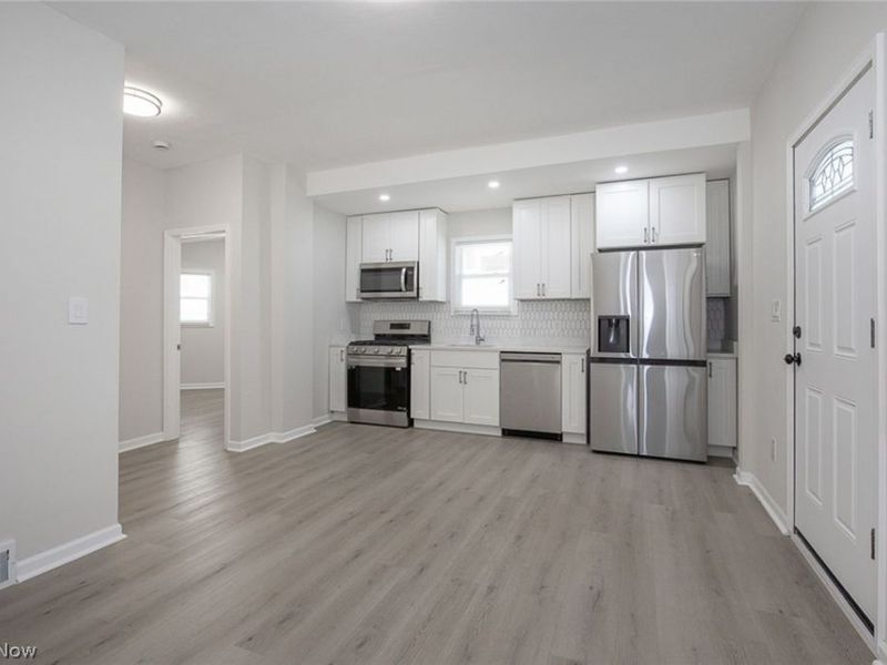 4911 Tillman Avenue , Cleveland, OH 44102 Photo 4