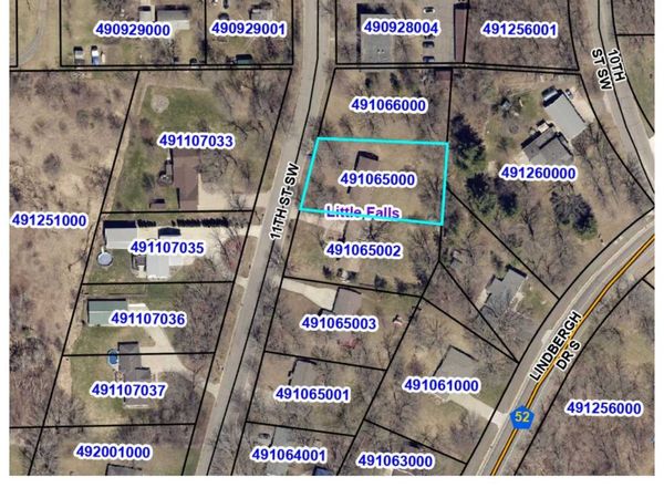 1105 11th Street SW, Little Falls, MN 56345