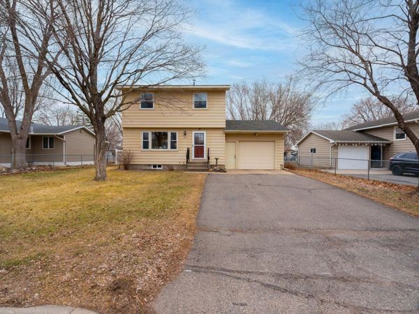 110 4th Avenue SE, Saint Joseph, MN 56374