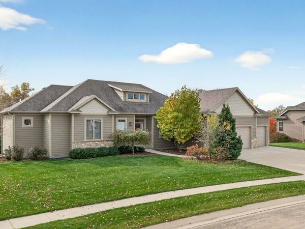2348 Britwood Lane SW, Rochester, MN 55902