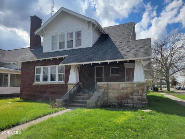 301 S Main Street , Ada, OH 45810