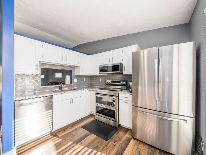 2152 Camelback Drive, Columbus, OH 43228 Photo 10