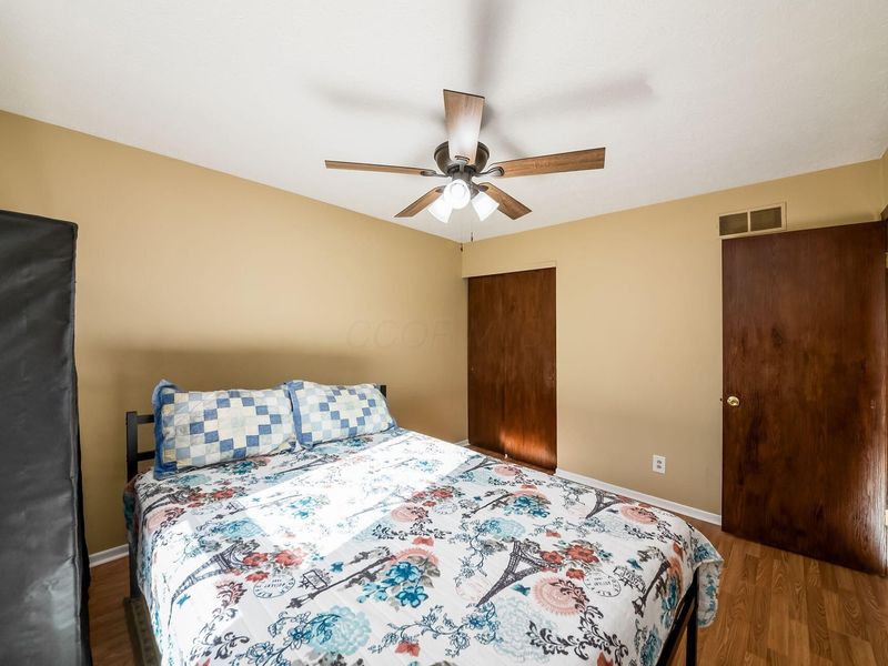 2152 Camelback Drive, Columbus, OH 43228 Photo 18