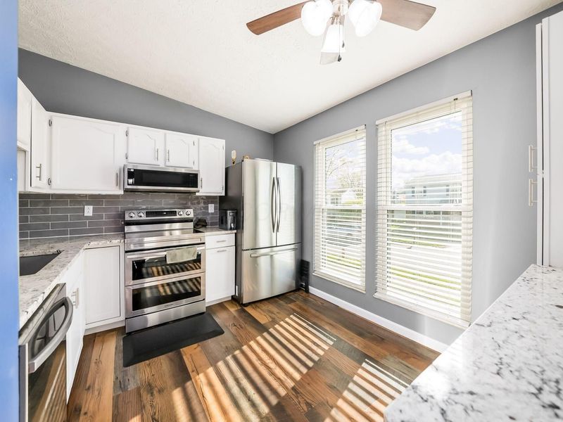 2152 Camelback Drive, Columbus, OH 43228 Photo 9