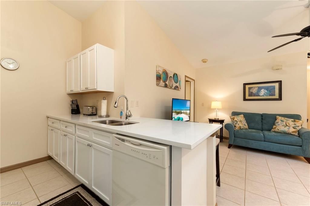 5120 SW Courtyards Ct, Unit 89, Cape Coral, FL 33914 Photo