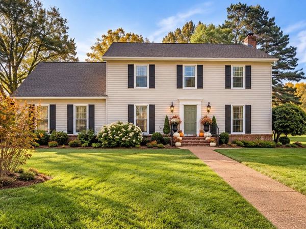 700 LANCELOT LN, Collierville, TN 38017
