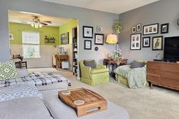 380 Eagle Pointe Drive  photo 4