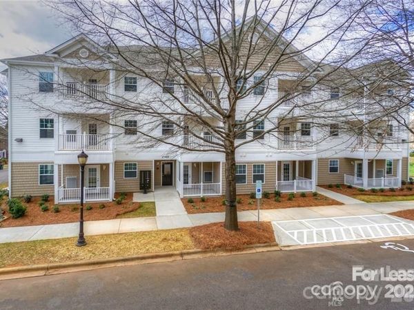 17905 Delmas Drive , Unit 203, Cornelius, NC 28031
