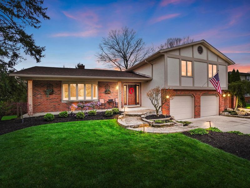 1225 Windham Road, Columbus, OH 43220 Photo 2