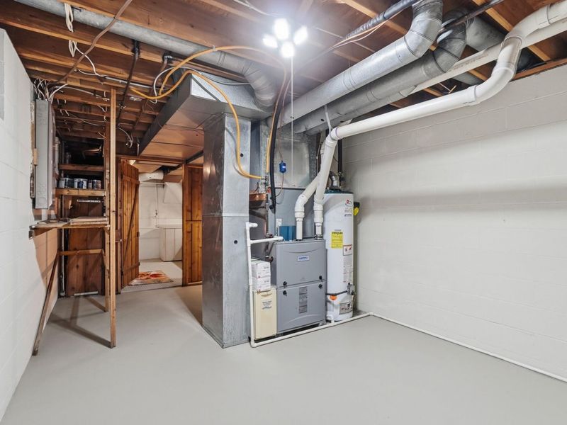 1225 Windham Road, Columbus, OH 43220 Photo 55