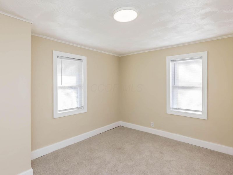 482 E Jenkins Avenue, Columbus, OH 43207 Photo 22
