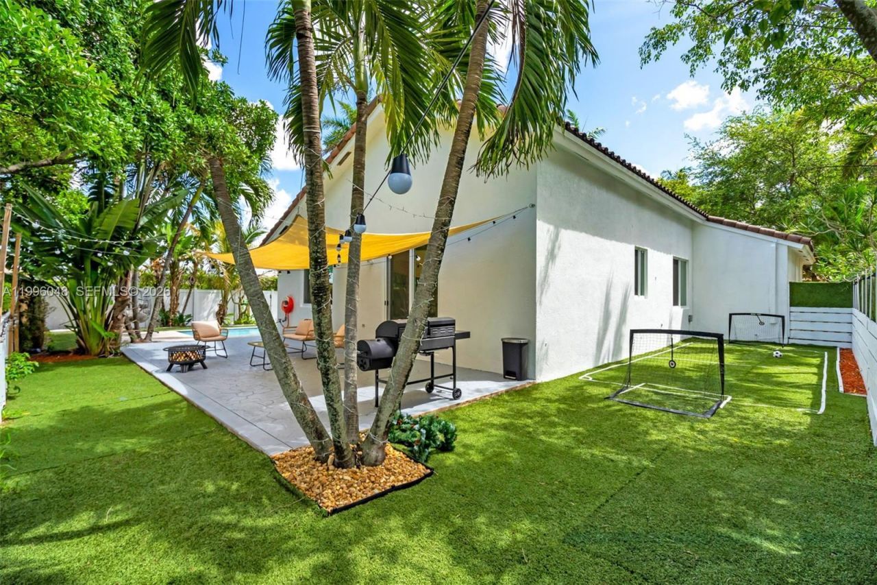 4900 SW 134th Ave , Miramar, FL 33027 Photo