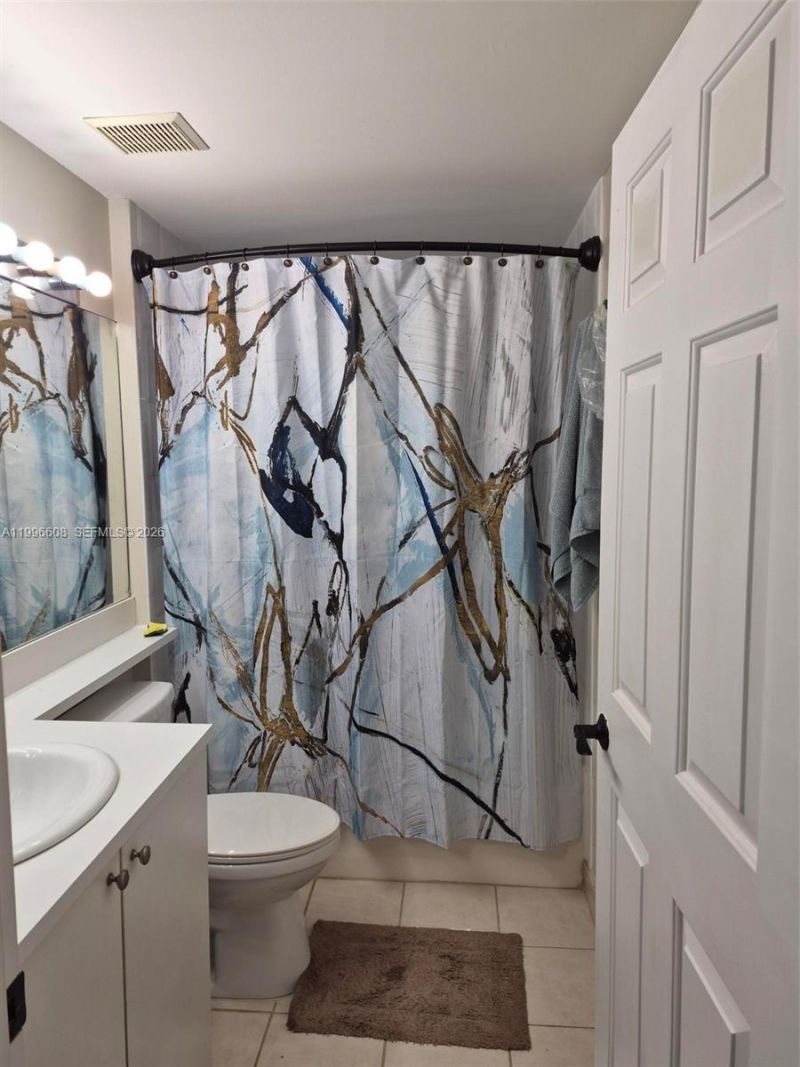 8050 N Nob Hill Rd , Unit 203, Tamarac, FL 33321 Photo