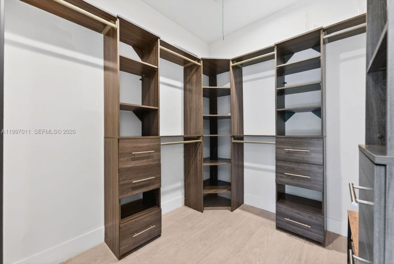 1126 NE 16th Ct, Fort Lauderdale, FL 33305 Photo