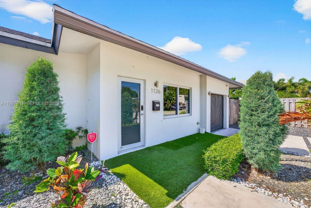 1126 NE 16th Ct, Fort Lauderdale, FL 33305 Photo